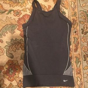 Nike workout top